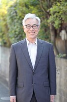 イッセー尾形 (c)FBS