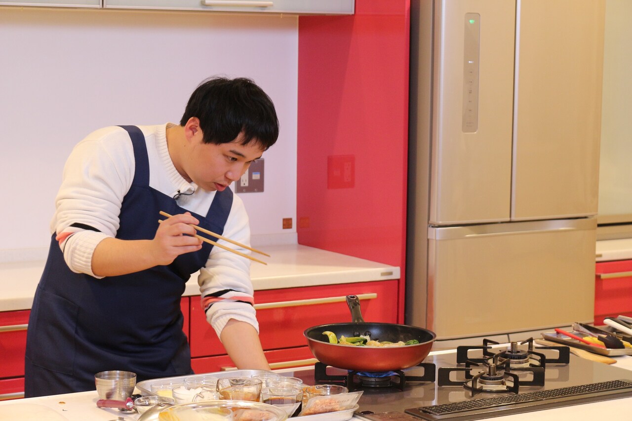 霜降り明星せいや (c)静岡朝日テレビ