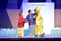 コント「光猪」のワンシーン。