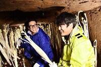 左から宮川大輔、劇団ひとり。(c)日本テレビ