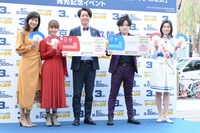 左から潮田玲子、田中理恵、ぺこぱ、“幸運の女神”谷山美香。