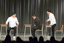 決勝ブロックでネタを披露するネルソンズ。