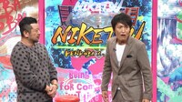 左からケンドーコバヤシ、千原ジュニア。(c)読売テレビ