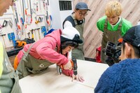 「おぎやはぎのハピキャン ～キャンプはじめてみました～」のワンシーン。(c)メ～テレ