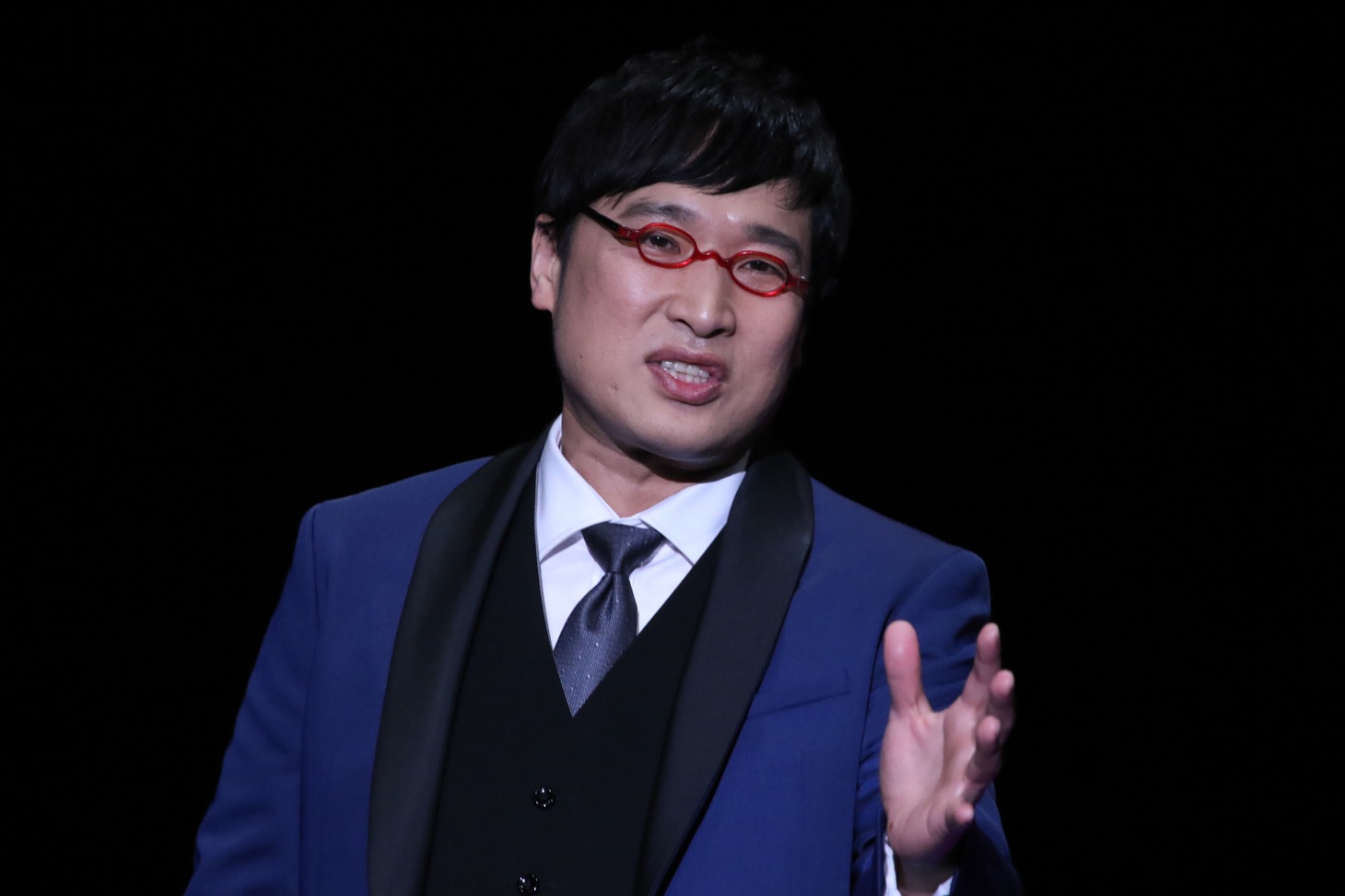 「山里亮太の1024」のワンシーン。
