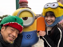 ユニバーサル・スタジオ・ジャパンを訪れる安田大サーカス団長安田（左）。(c)HBC