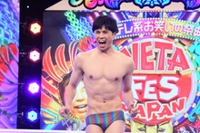 小島よしお (c)日本テレビ