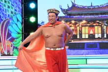 ロバート秋山 (c)日本テレビ