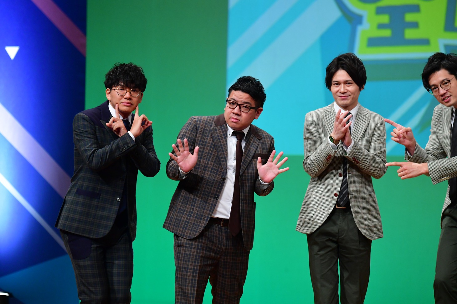 「よしもと漫才劇場5周年記念 上方漫才協会大賞 大賞受賞者5組集結 全国ツアー」大阪公演の様子。