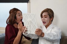 左からネプチューン堀内、ネプチューン名倉。(c)日本テレビ