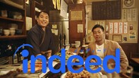 ミルクボーイが出演するIndeedの新CMより。