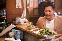 CM撮影中のミルクボーイ駒場。