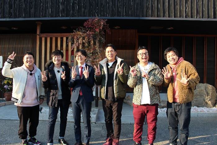 「和牛×スーパーマラドーナ×バンビーノのうまいのお！愛媛（仮）」に出演する（左から）和牛、スーパーマラドーナ、バンビーノ。(c)RNB