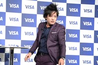 8秒で髪型をセットするぺこぱ松陰寺。