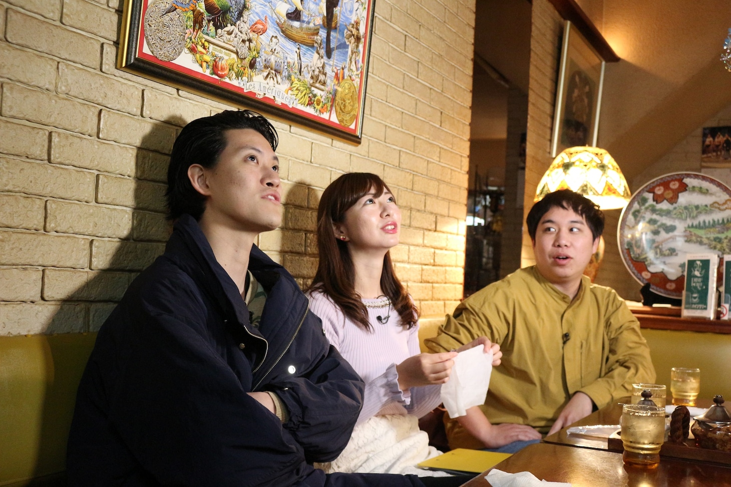 「霜降り明星のあてみなげ」より。(c)静岡朝日テレビ
