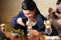 「霜降り明星のあてみなげ」より。(c)静岡朝日テレビ