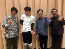 小島よしお（左から2人目）と東京03。(c)NHK