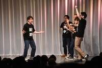 なにわスワンキーズ前田（左）。