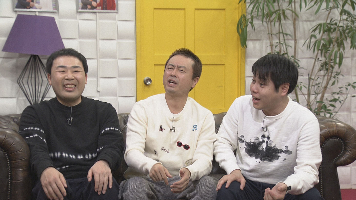 有田Pと打ち合わせするCONTS。