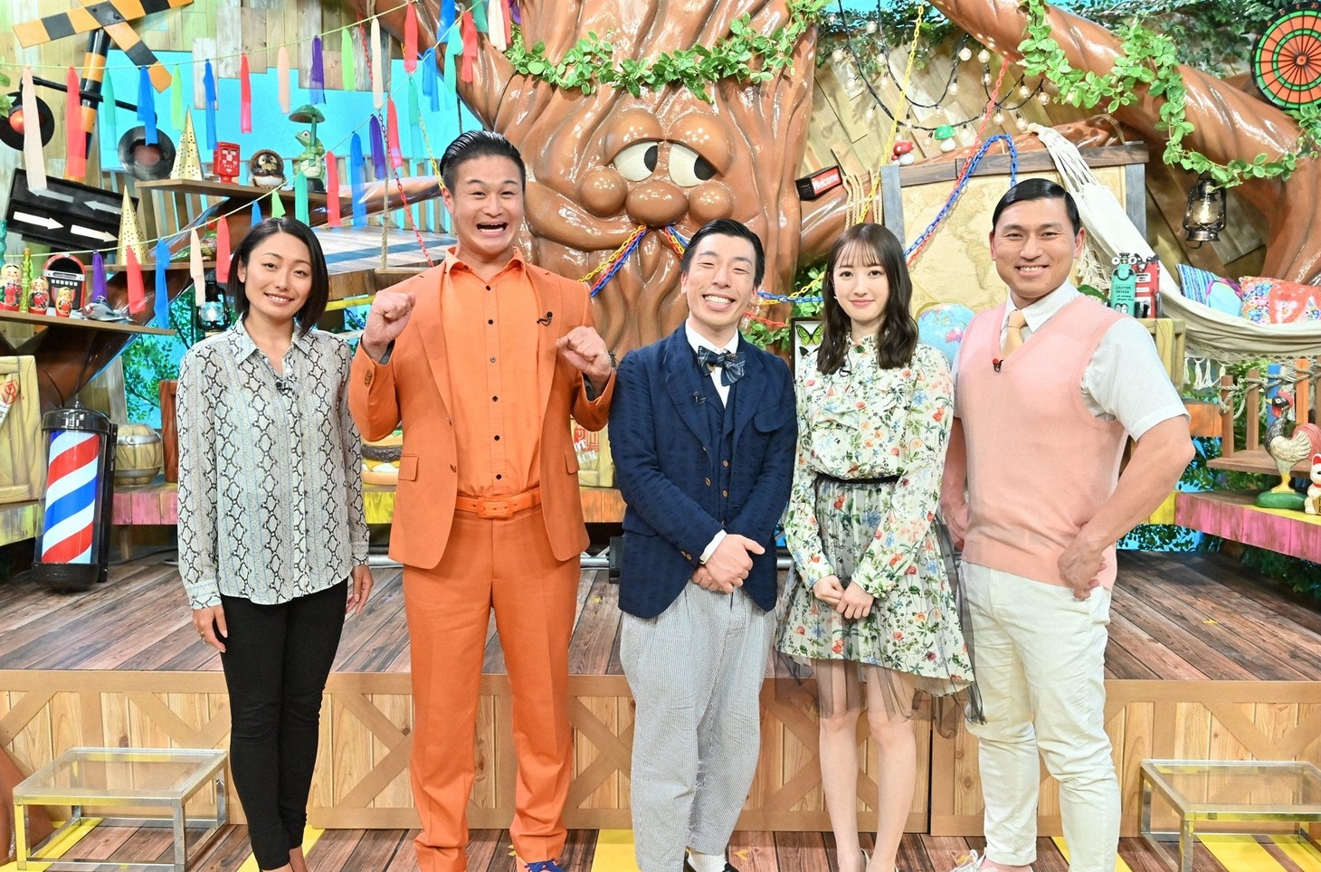 （左から）安藤美姫、ティモンディ高岸、エイトブリッジ別府、團遥香、オードリー春日。(c)TBS