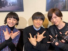 左から夏帆、バカリズム、DAIGO。(c)日本テレビ