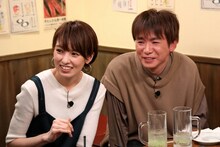 （左から）南明奈、よゐこ濱口。(c)フジテレビ