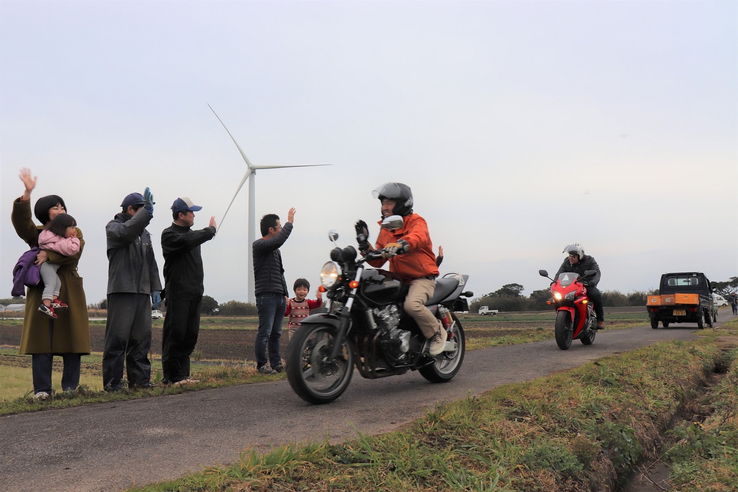 「若ちゃん＆福ちゃん 山陰ちゃんこバイク旅」より。(c)日本海テレビ