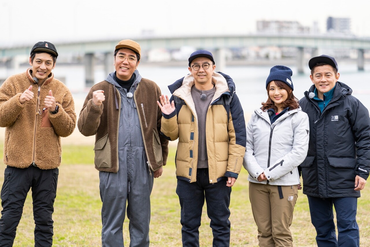 左からとろサーモン村田、おぎやはぎ、平嶋夏海、スピードワゴン井戸田。(c)メ～テレ