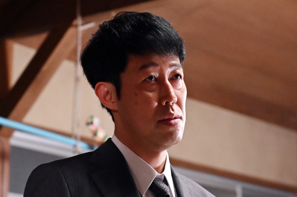 「日曜劇場『テセウスの船』」に出演する小籔千豊。(c)TBS