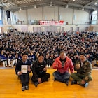 サンドが東北お手伝い旅に合流、伊達の母校をサプライズ訪問