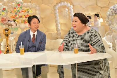 「マツコ＆有吉 かりそめ天国」に出演する（左から）有吉弘行、マツコ・デラックス。(c)テレビ朝日