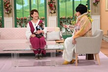 ゆりありく（左）と黒柳徹子。(c)テレビ朝日