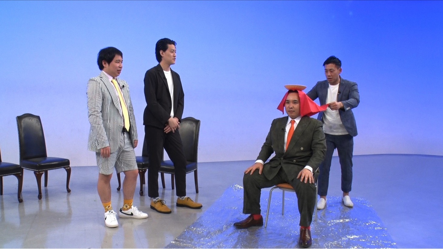 「角刈りクロス引き」の様子。(c)テレビ朝日