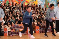 かまいたち山内、銀シャリ鰻ら。(c)フジテレビ