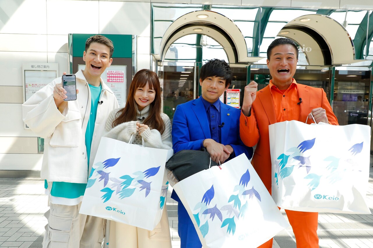 左からJOY、わたなべ麻衣、ティモンディ。