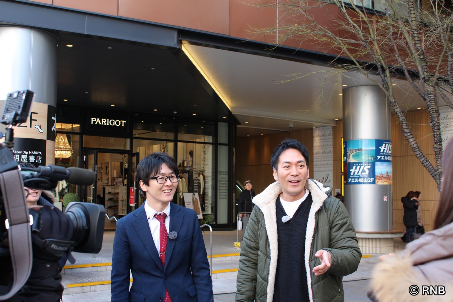 ロケ中のスーパーマラドーナ。(c)RNB