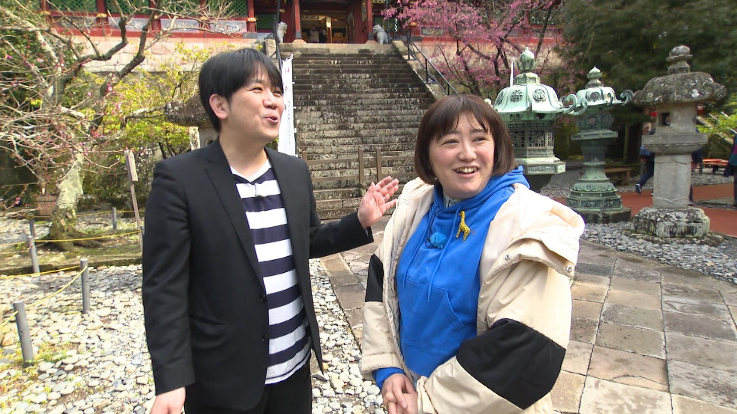 左から日高大介、森三中・黒沢。(c)静岡朝日テレビ