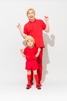 メイプル超合金カズレーザーとチビレーザー。