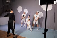 「泡チャレ！」撮影中の様子。