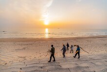 「おぎやはぎのハピキャン ～キャンプはじめてみました～」の「とろサーモン村田流 キャンプツーリング」より。