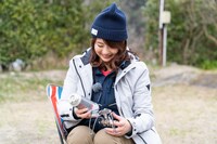 「おぎやはぎのハピキャン ～キャンプはじめてみました～」の「とろサーモン村田流 キャンプツーリング」より。