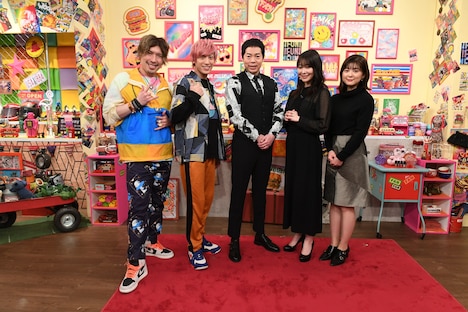 （左から）EXIT、今田耕司、指原莉乃、並木万里菜アナ。(c)テレビ朝日