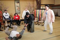 「ハロー！鶴瓶×サンド～ニッポンの外国人がやってきた～」のワンシーン。(c)関西テレビ