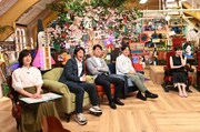 （左から）林美桜アナ、ネプチューン、ホラン千秋。(c)テレビ朝日