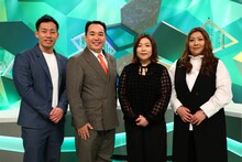 「やすとものいたって真剣です」に出演する（左から）ミルクボーイ、海原やすよ ともこ。(c)ABCテレビ