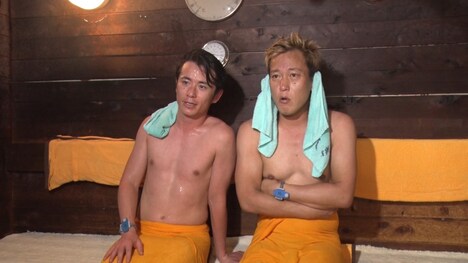 “サウナーの聖地”を訪れる（左から）オリエンタルラジオ藤森、じゅんいちダビッドソン。(c)SBSテレビ