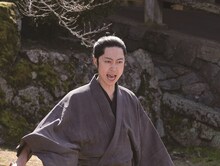 「燃えよ剣」より、はんにゃ金田扮する藤堂平助。