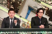 「全力！脱力タイムズ」に出演する（左から）スピードワゴン井戸田、加藤シゲアキ。(c)フジテレビ