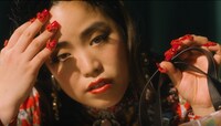 ILEMERのWebCM「ハイブランド編」より。