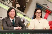（左から）ふかわりょう、中村アン。(c)フジテレビ